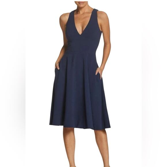 Dress The Population NWTs Catalina Navy Blue Dress size 10 with pockets - Picture 1 of 11